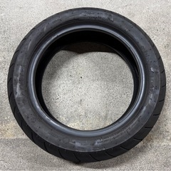 Vee Rubber　タイヤ前後　の画像
