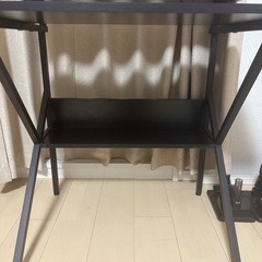 ゲーミング、パソコンデスクの画像