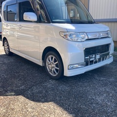 ダイハツ タントカスタム L(部品取りなどに)の画像