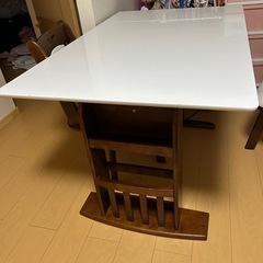 ダイニングテ－ブルセットの画像