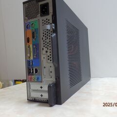 Windows 11　Professional　  ＣＰＵ： Core i3-7100 3.70GHz   メモリ： 8GB  HDD   ：500GB  SSD   ; 128GB (os入り）  光学ディスク：　DVD RW ドライブの画像