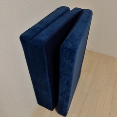 折りたたみマットレスの画像