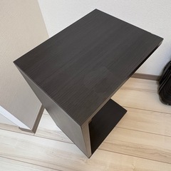 サイドテーブルの画像