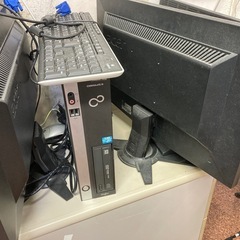 PC本体、モニター（実働）の画像