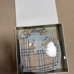 Burberry ロンパース 退院着の画像