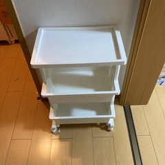 ［10/7引渡し可能な方限定］雑貨収納　キャスター付きラックの画像