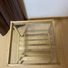［10/7引渡し可能な方限定］IKEA　ベッドサイドテーブルの画像