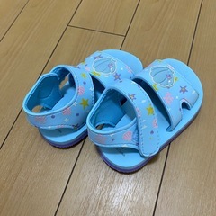 女児サンダル（15センチ）の画像