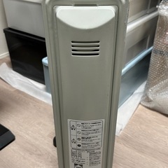 デロンギ（Delonghi）オイルヒーター　HJ0812の画像