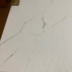 ［10/7引渡し可能な方限定］コーナーデスク　ゲーミング用　白　大理石調の画像