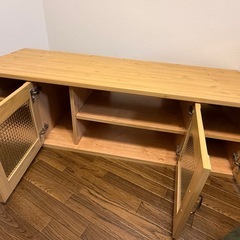 ナチュラルウッド テレビ台 扉付き収納の画像