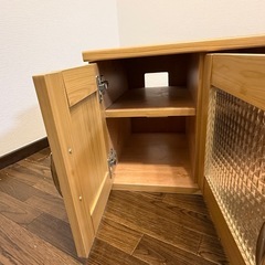 ナチュラルウッド テレビ台 扉付き収納の画像
