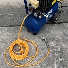 ナカトミ産業エアコンプレッサー　　3点セットの画像