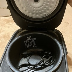 アイリスオーヤマ炊飯器の画像