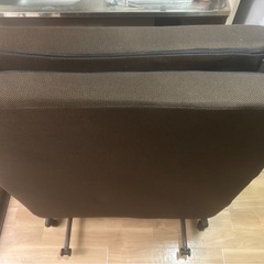 折りたたみベッド
の画像