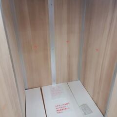 室内展示 未使用 日本製 川辺製作所 FN-06 総桐米保管庫(米収納庫) 6俵/30kg袋×12用 除湿換気ファン付/湿気カビ対策  手渡し希望/自社配送可能（配送エリアについてお問い合わせください )の画像