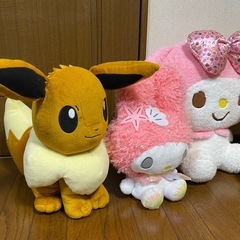 マイメロディー、イープイ、ダッキー、ダーフィーのぬいぐるみ5点セット 無料！(条件付き)マイメロは約40cm　綺麗です。 の画像