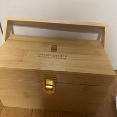 peach garden 木製ボックス菓子 月餅の画像