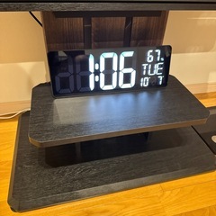 美品 2024製TCL75インチ　テレビ　テレビ台セットの画像