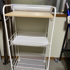 収納家具　ラックの画像