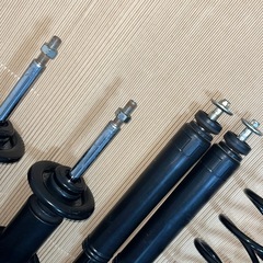 HONDA ホンダ JG1 N-ONE 前期 純正 サスペンションキット サスセット 1台分 51620-T4G-J130-M1 / 51610-T4G-J130-M1 / 52610-T4G-J120-M1の画像