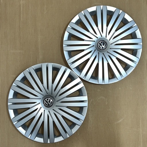 a_VW Volkswagen POLO 6R フォルクスワーゲン ポロ 純正 15インチ ホイールキャップ ホイールカバー2枚のみ 6C0.601.147.C / 6C0.601.147.A