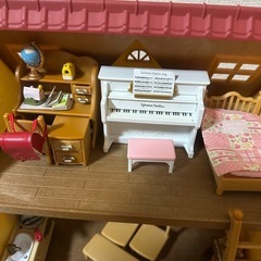 美品シルバニアファミリー 赤い屋根 セットの画像