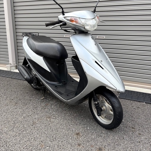 4286.定番人気　アドレスv50 バッテリー、シート、ミラー新品　千葉県柏市　即日配送、自走引き取りも可能