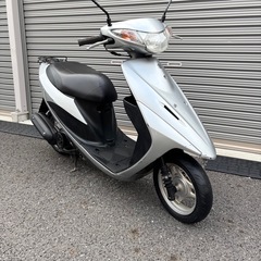 4286.定番人気　アドレスv50 バッテリー、シート、ミラー新品　千葉県柏市　即日配送、自走引き取りも可能の画像