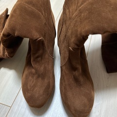 未使用訳あり　ヘザー　スウェードロングブーツ　茶色の画像