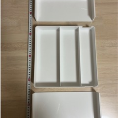 美品　ニトリ　縦横伸縮整理トレー Nブラン(ホワイト)の画像