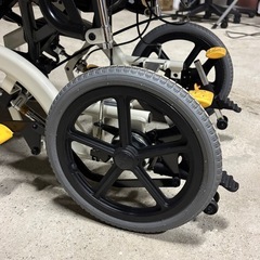リクライニング車椅子 マイチルト・コンパクトIIの画像