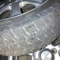 グッドイヤーICE NAVI (アイスナビ) 7 アルミホイール付きスタッドレスタイヤ 165/60R14  75Q 4本の画像