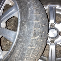 グッドイヤーICE NAVI (アイスナビ) 7 アルミホイール付きスタッドレスタイヤ 165/60R14  75Q 4本の画像