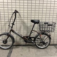 毎日21:30取引    電動ではない。快適折りたたみ20 インチ　シマノ6速の画像
