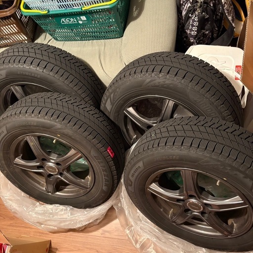 BRIDGESTONE ブリザック　VRX3 スタッドレスタイヤ4本セット
