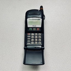 レトロ携帯　ドコモムーバ　F III 標準キットの画像