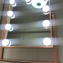 ライト付きミラーの画像