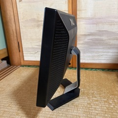 DELL パソコン用モニター19インチの画像