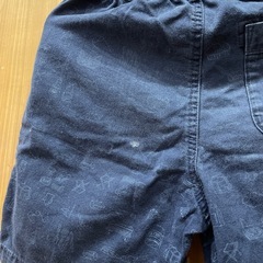 UNIQLO110cm ハーフパンツの画像