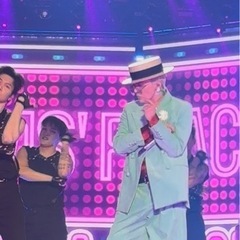 G-DRAGON✳︎10/20京セラ✳︎VIP席チケット2枚
連番の画像
