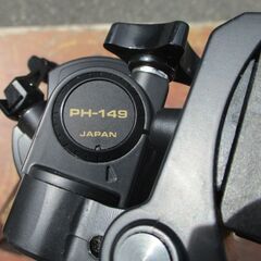 ☆ベルボン Velbon Z-4900F 三脚◆撮影時にあると無いとじゃ大違いの画像