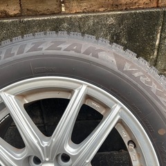 ブリヂストンVRX2 195/65R15 5穴　スダットレスタイヤホイール付き
の画像