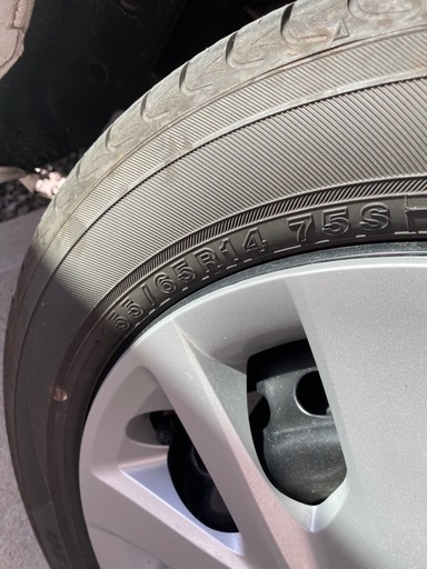 受け渡し予定者決定　14インチ　夏タイヤ　タイヤとホイールのみ　カバーは無しです