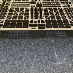 樹脂パレットの画像
