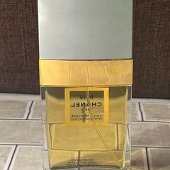 CHANEL シャネル no.19 ヴォワル パフメ ボディミストの画像