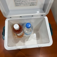 クーラーボックスの画像