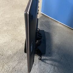 【格安】LG 32インチ液晶テレビ 32LV2500 2011年製 通電確認済み リモコン無し 早い者勝ち 引取歓迎 配送OKの画像