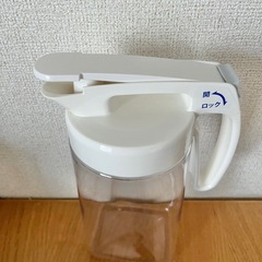 冷水筒 麦茶ポット の画像