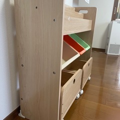 本棚おもちゃ収納の画像